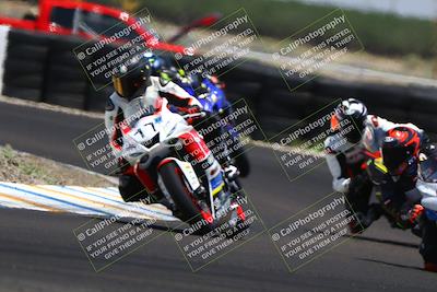 media/Jun-07-2025-TrackDaz (Sat) [[4413525952]]/B Group/1220pm (Turn 1)/